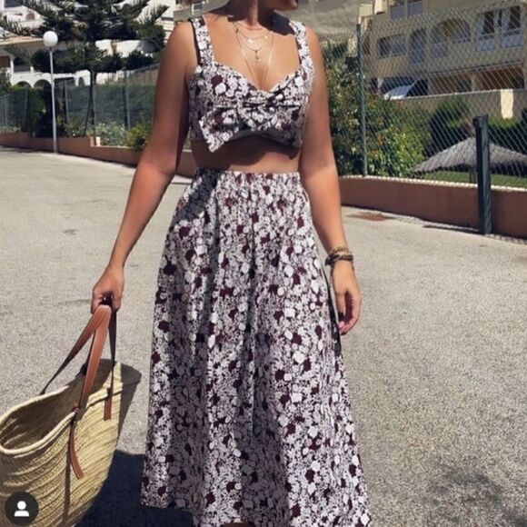 ZARA FLORAL BUCKLE CROP TOP - Picture 2 of 9